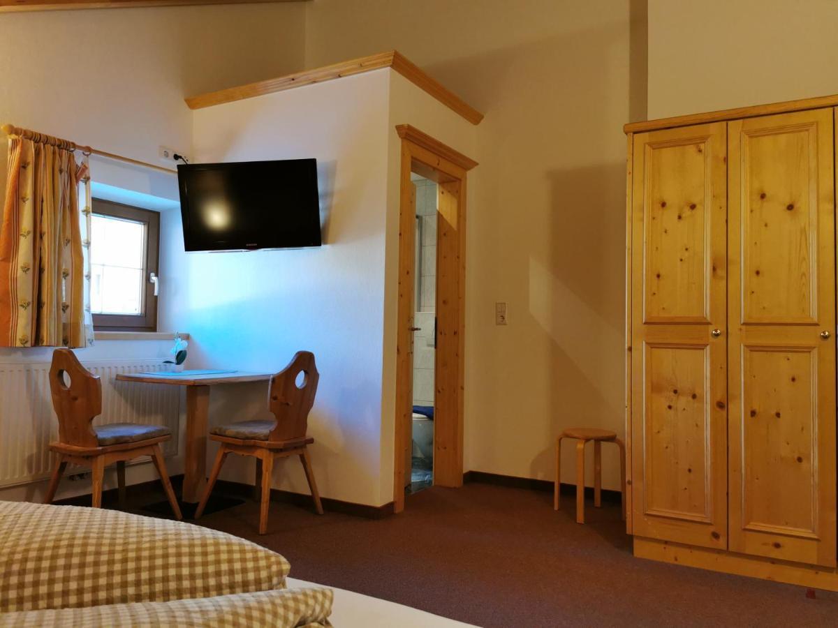 Hotel Garni Schoenblick Sölden Zewnętrze zdjęcie