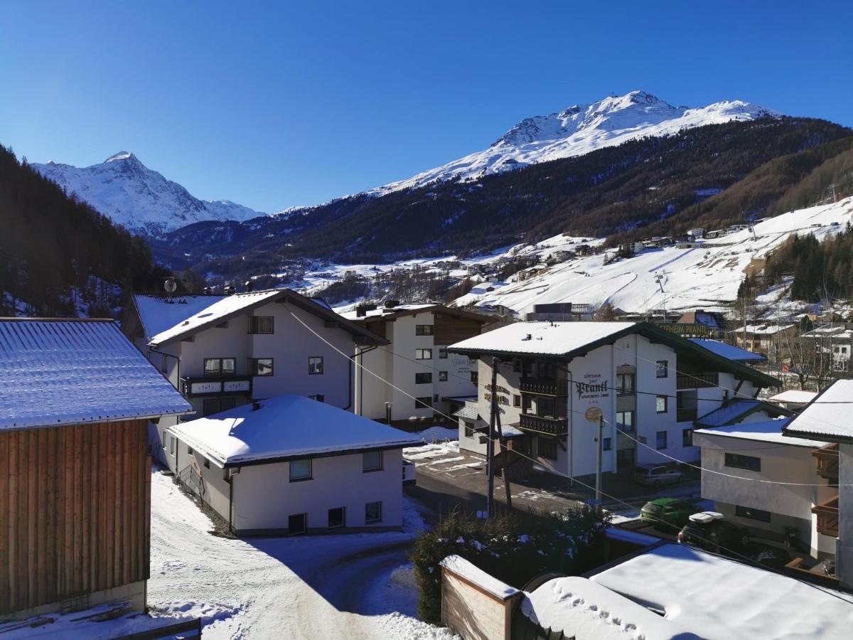Hotel Garni Schoenblick Sölden Zewnętrze zdjęcie