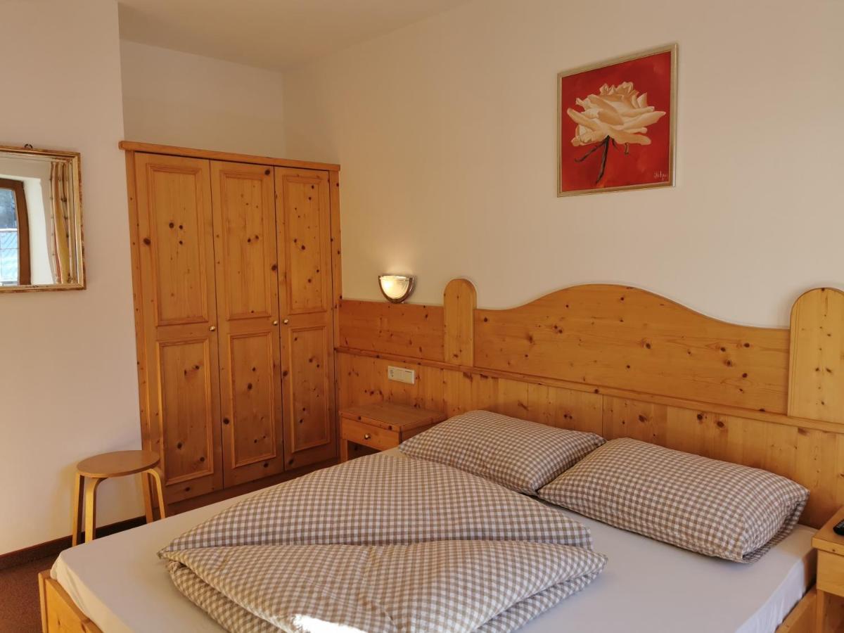Hotel Garni Schoenblick Sölden Zewnętrze zdjęcie