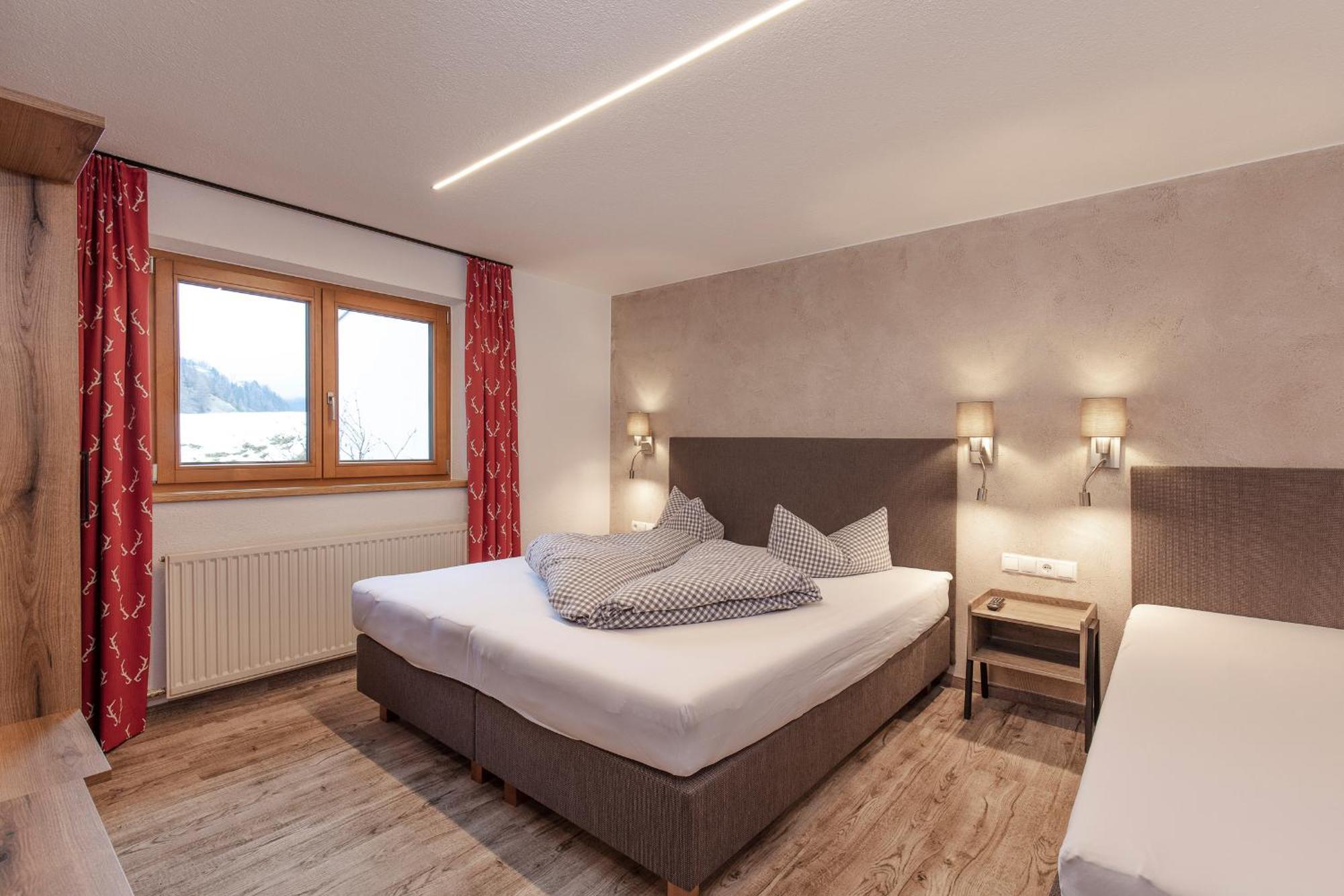 Hotel Garni Schoenblick Sölden Zewnętrze zdjęcie