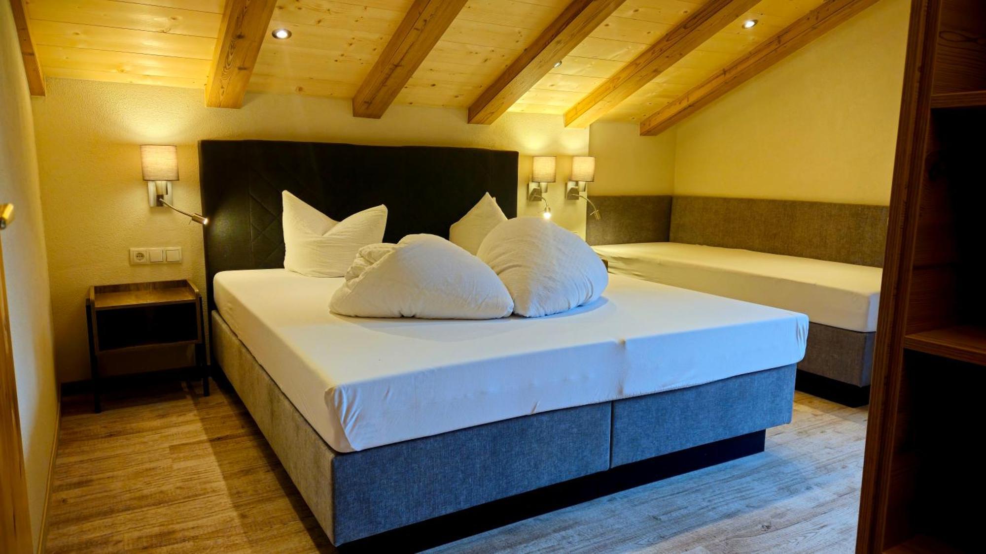 Hotel Garni Schoenblick Sölden Zewnętrze zdjęcie