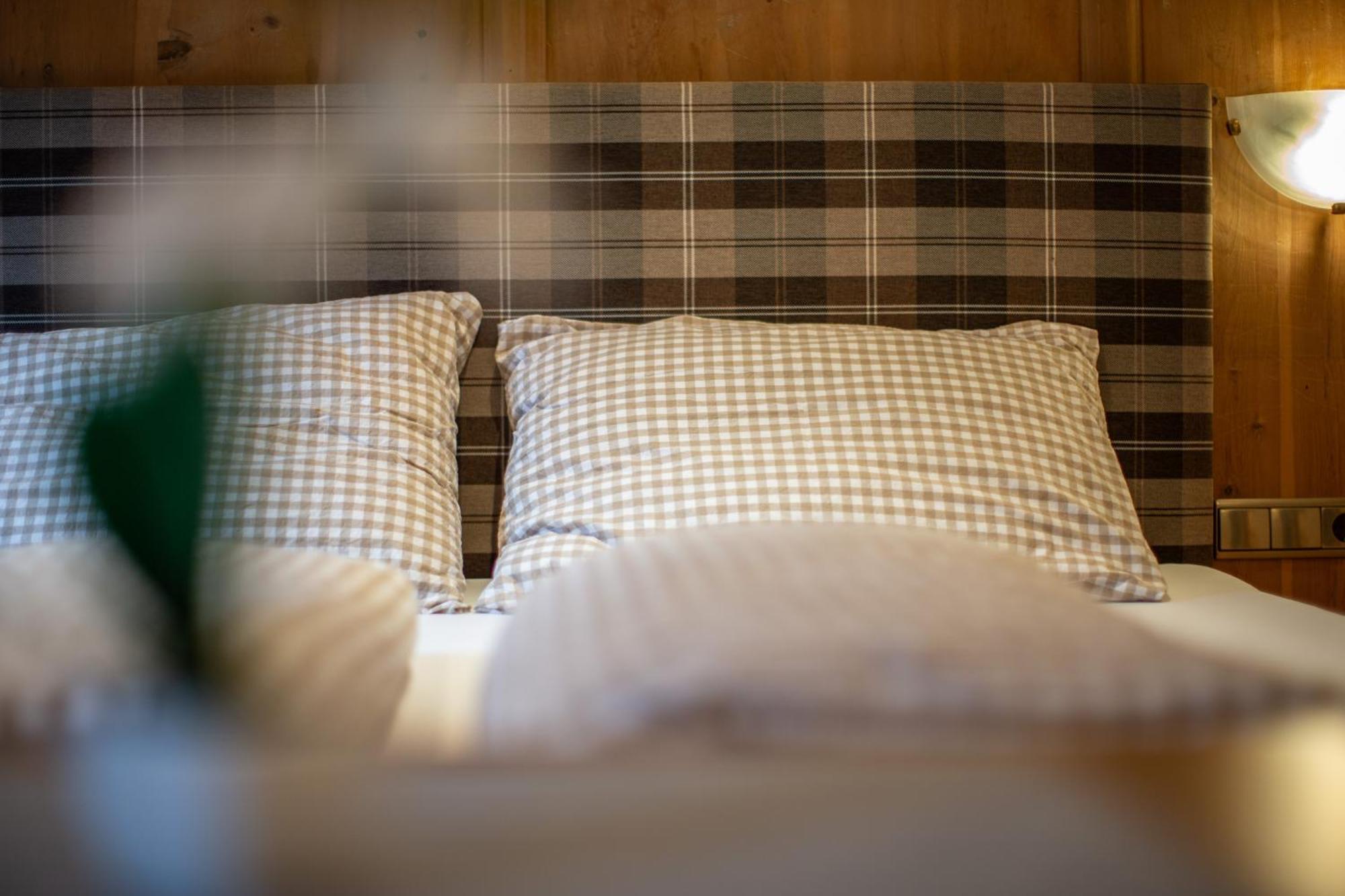 Hotel Garni Schoenblick Sölden Zewnętrze zdjęcie