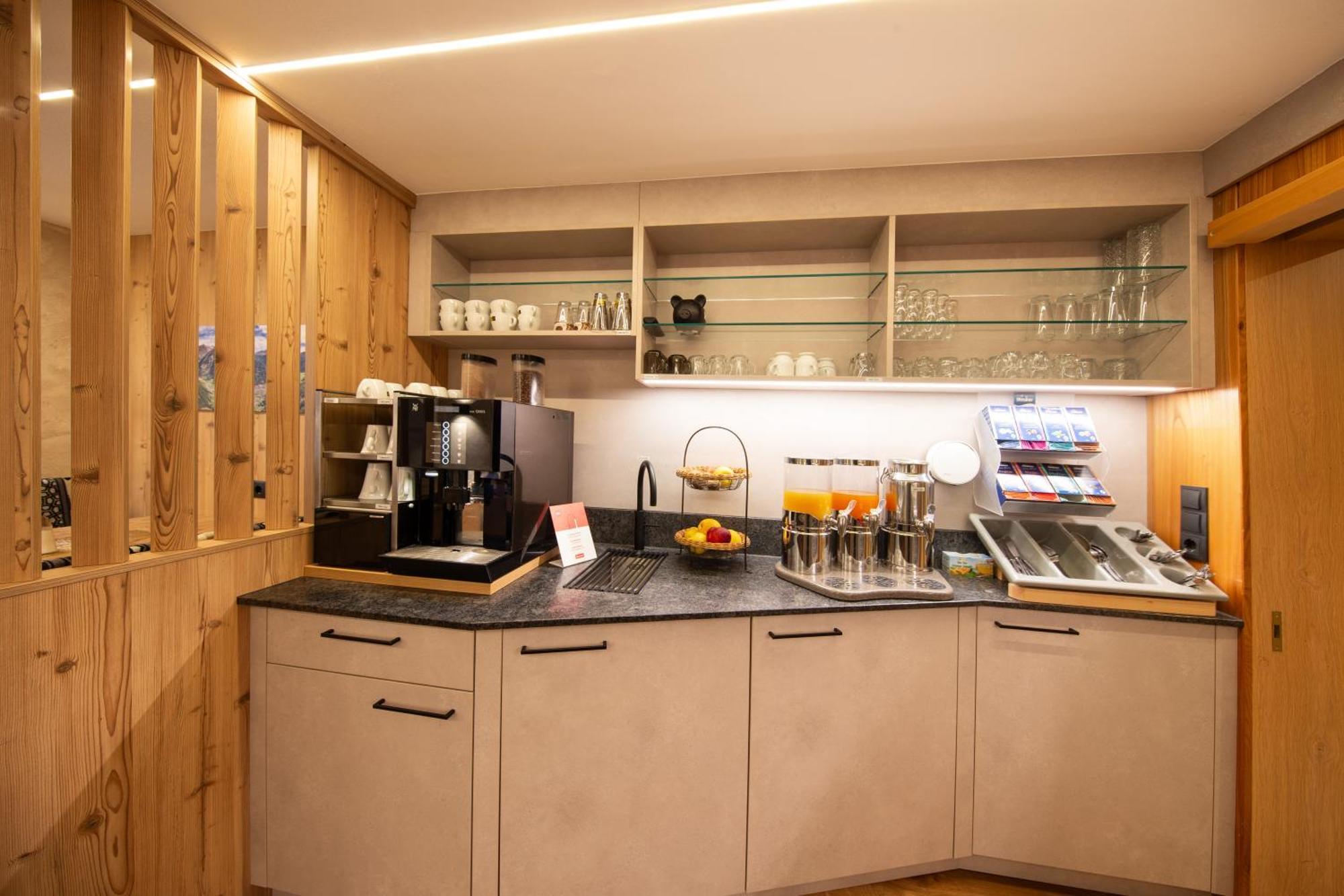 Hotel Garni Schoenblick Sölden Zewnętrze zdjęcie